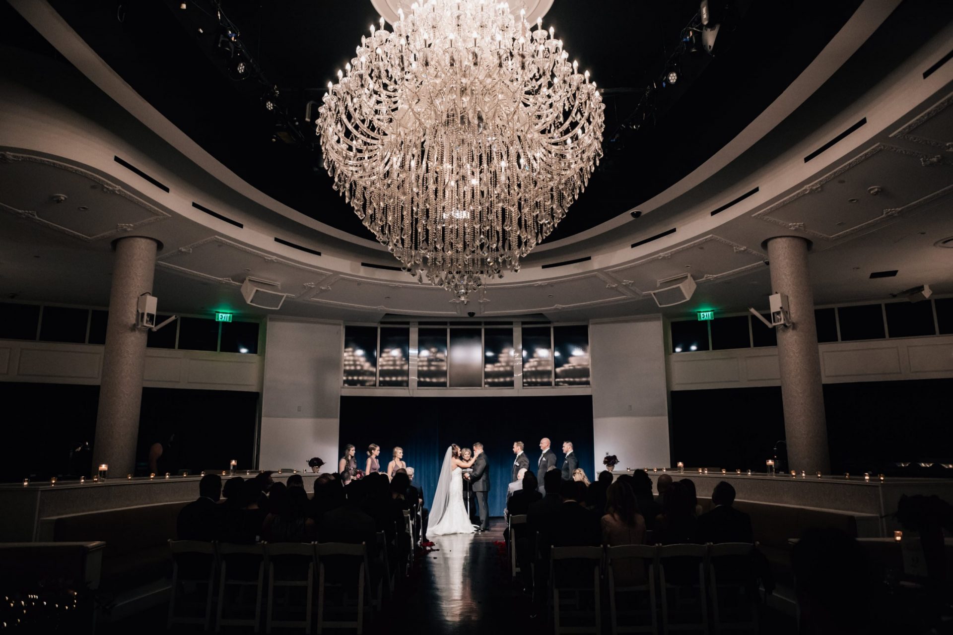 fancy elopement ceremony vegas