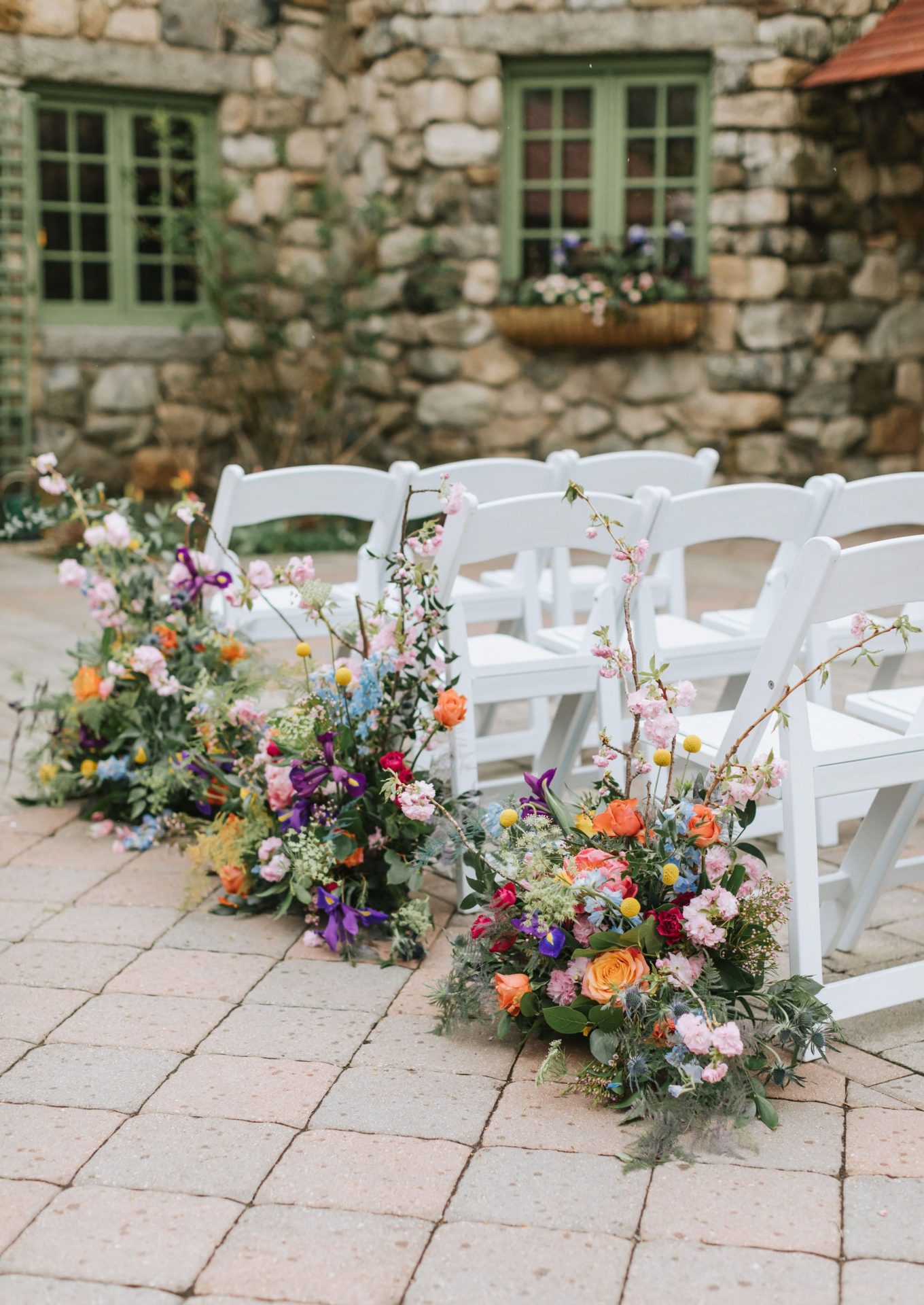elopement florals by seating